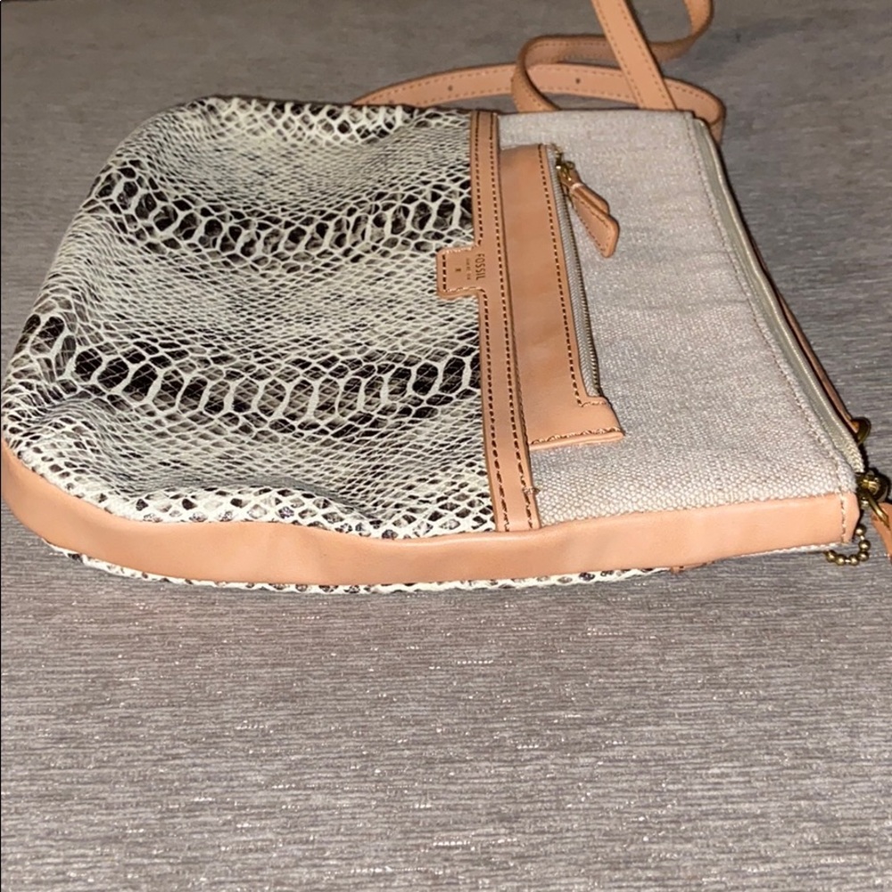 Fossil Crossbody Snakeskin Purse - Picture 8 of 8
